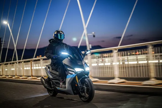 125cc, 200cc, 300cc, 400cc 대형 스쿠터를 갖춘 2022년 새 모델